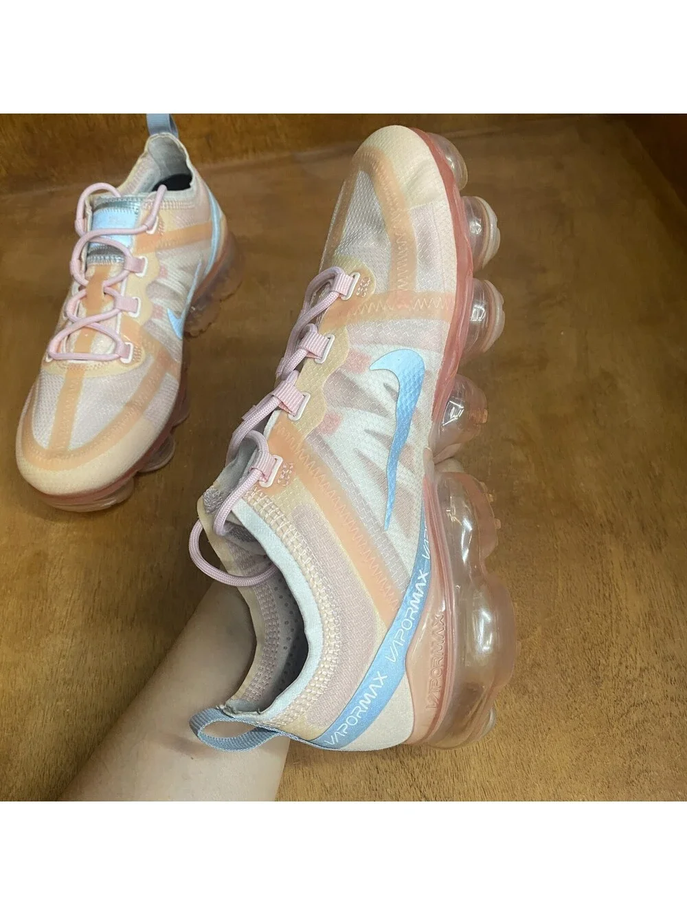 Nike Air Vapormax Womens Sz 8 Running Shoes Peach Pink Silver Sneaker CQ9703-600